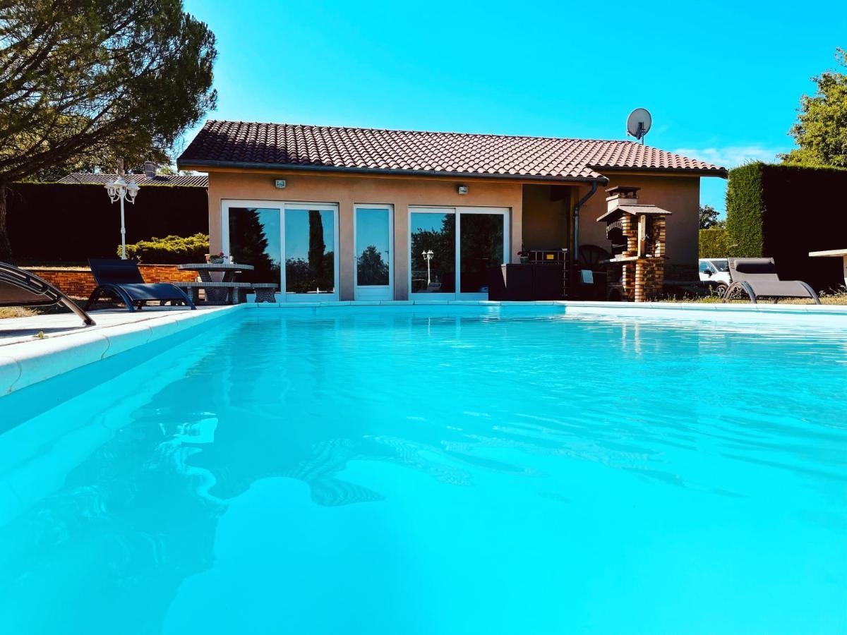 La Villa Perroquet Poncins Εξωτερικό φωτογραφία